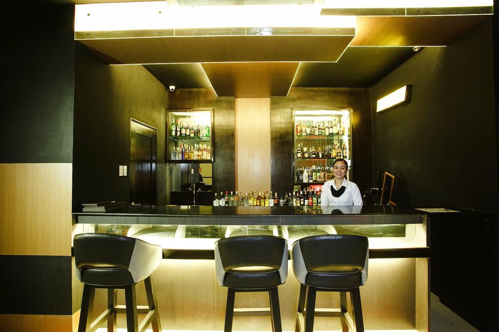 Big 8 Corporate Hotel Tagum Buitenkant foto