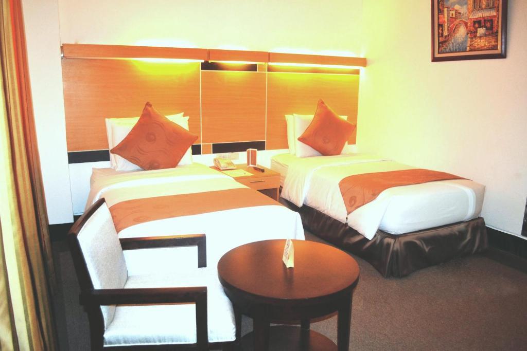 Big 8 Corporate Hotel Tagum Kamer foto