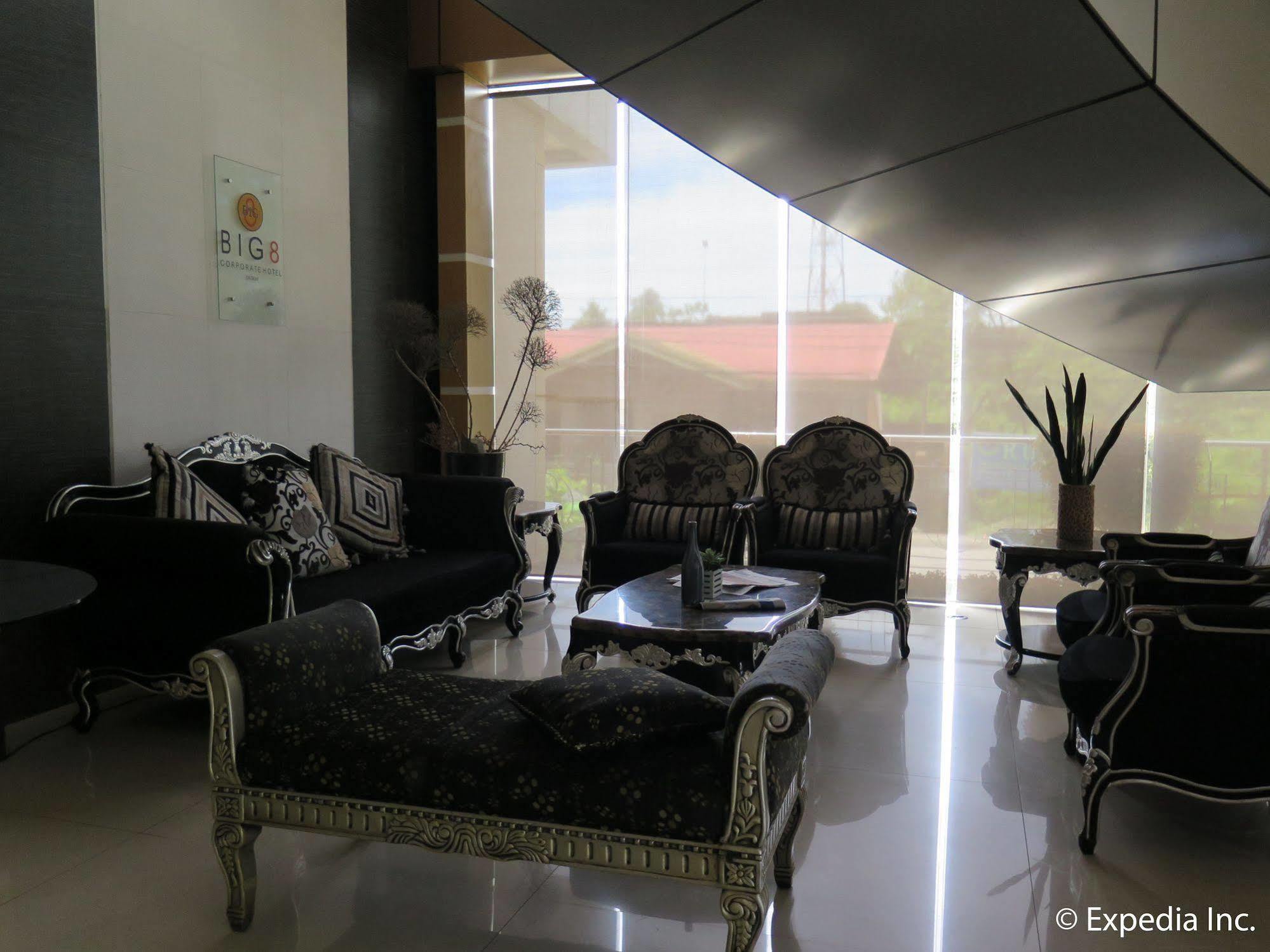 Big 8 Corporate Hotel Tagum Buitenkant foto